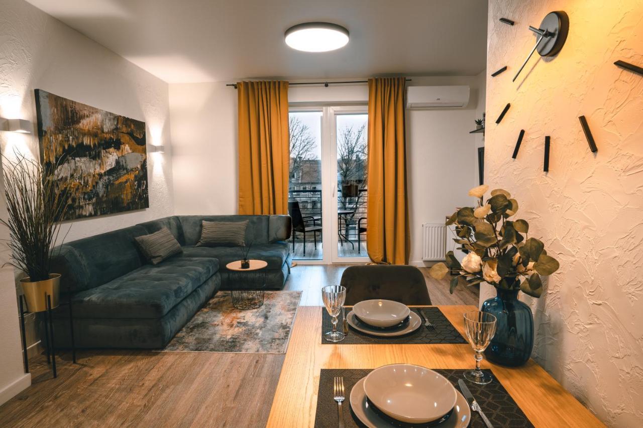 Ravelli 7 Apartment كلابيدا المظهر الخارجي الصورة